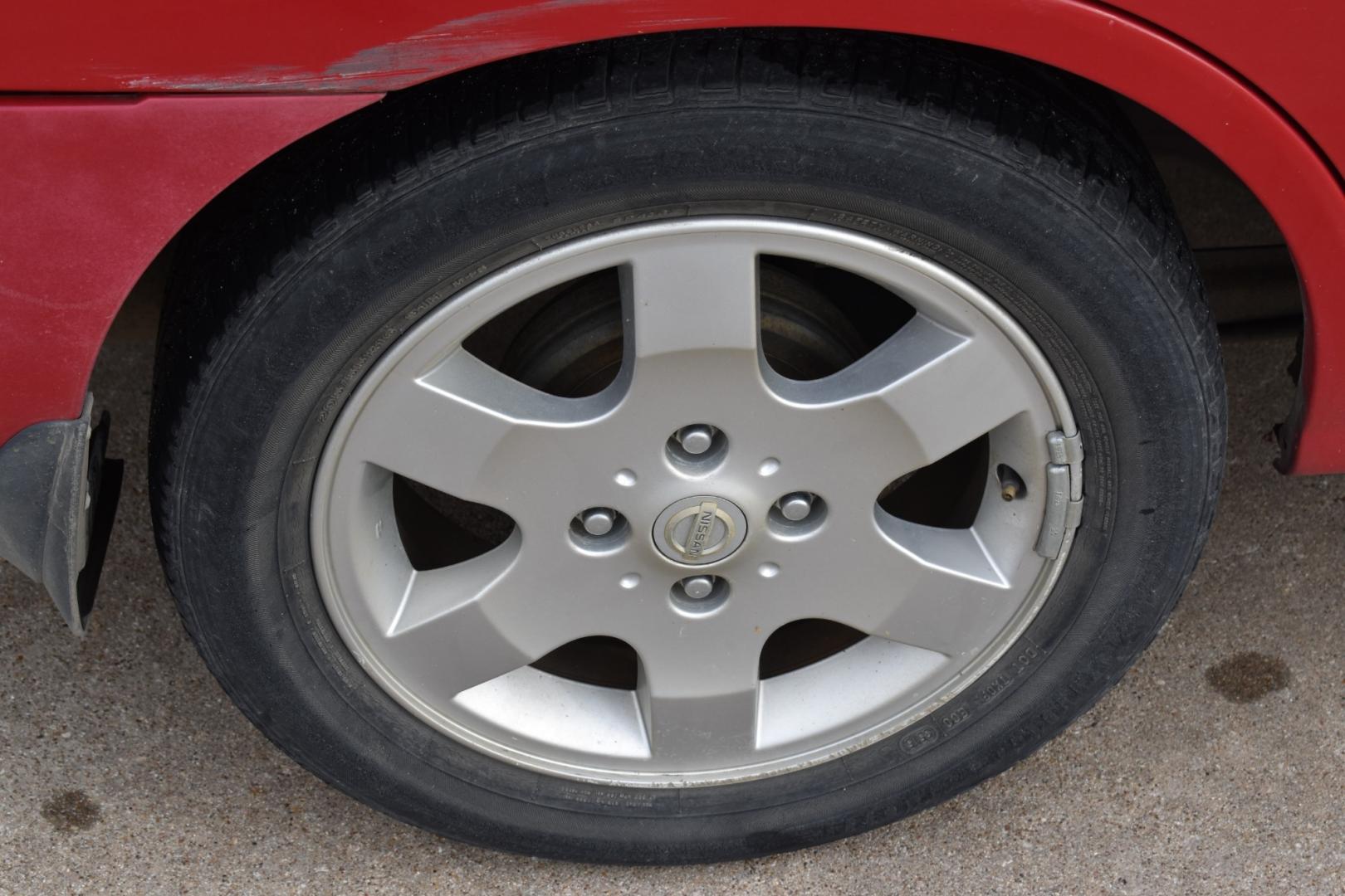 2005 Red Nissan Sentra 1.8 (3N1CB51D25L) with an 1.8L L4 DOHC 16V engine, 4 SPEED AUTOMATIC transmission, located at 5925 E. BELKNAP ST., HALTOM CITY, TX, 76117, (817) 834-4222, 32.803799, -97.259003 - Photo#24